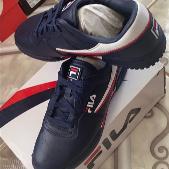 Fila Other - BNWT Fila original fitness navy,white&red boys 6.5